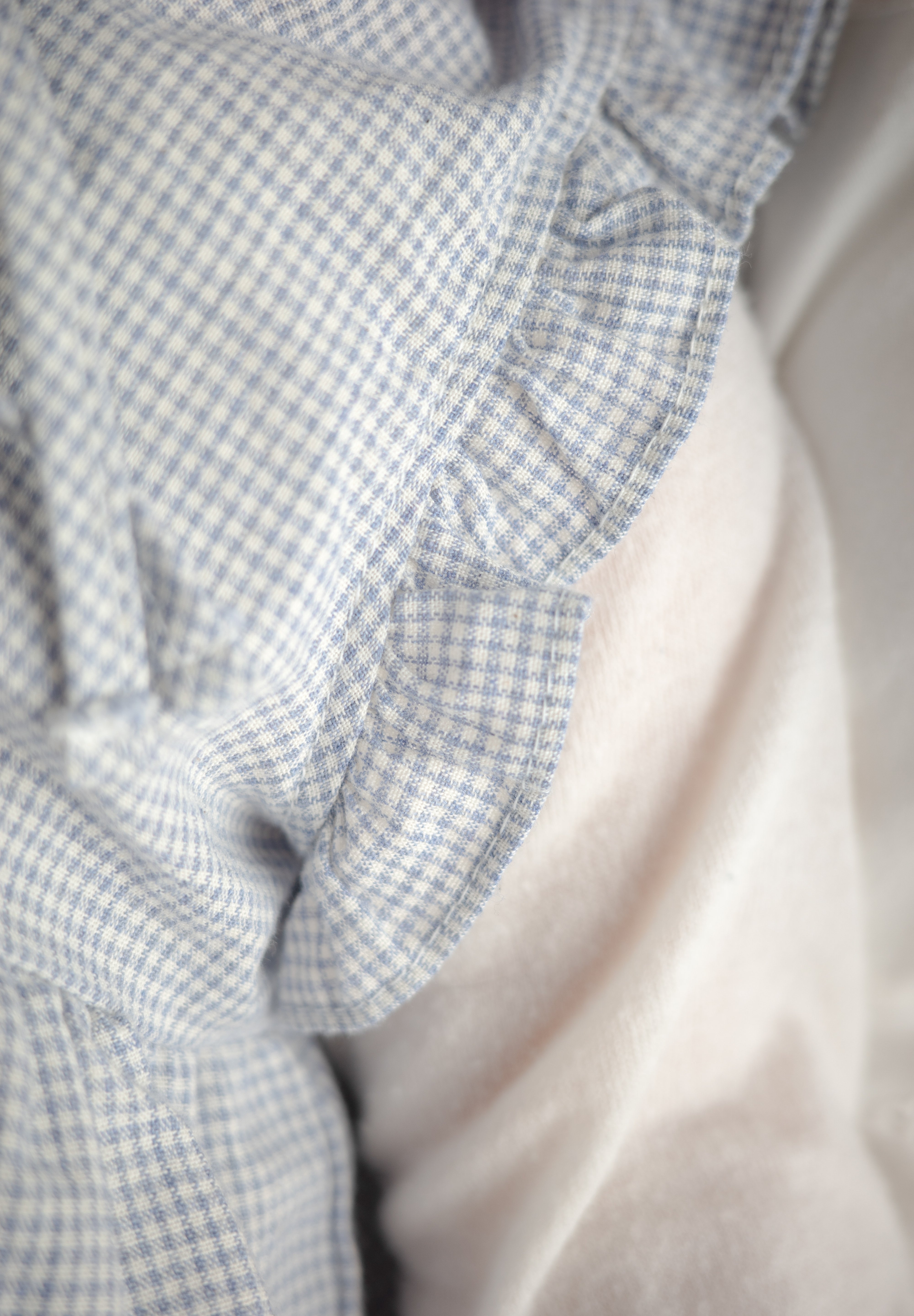 Layered ribbon frill one-piece (baby)