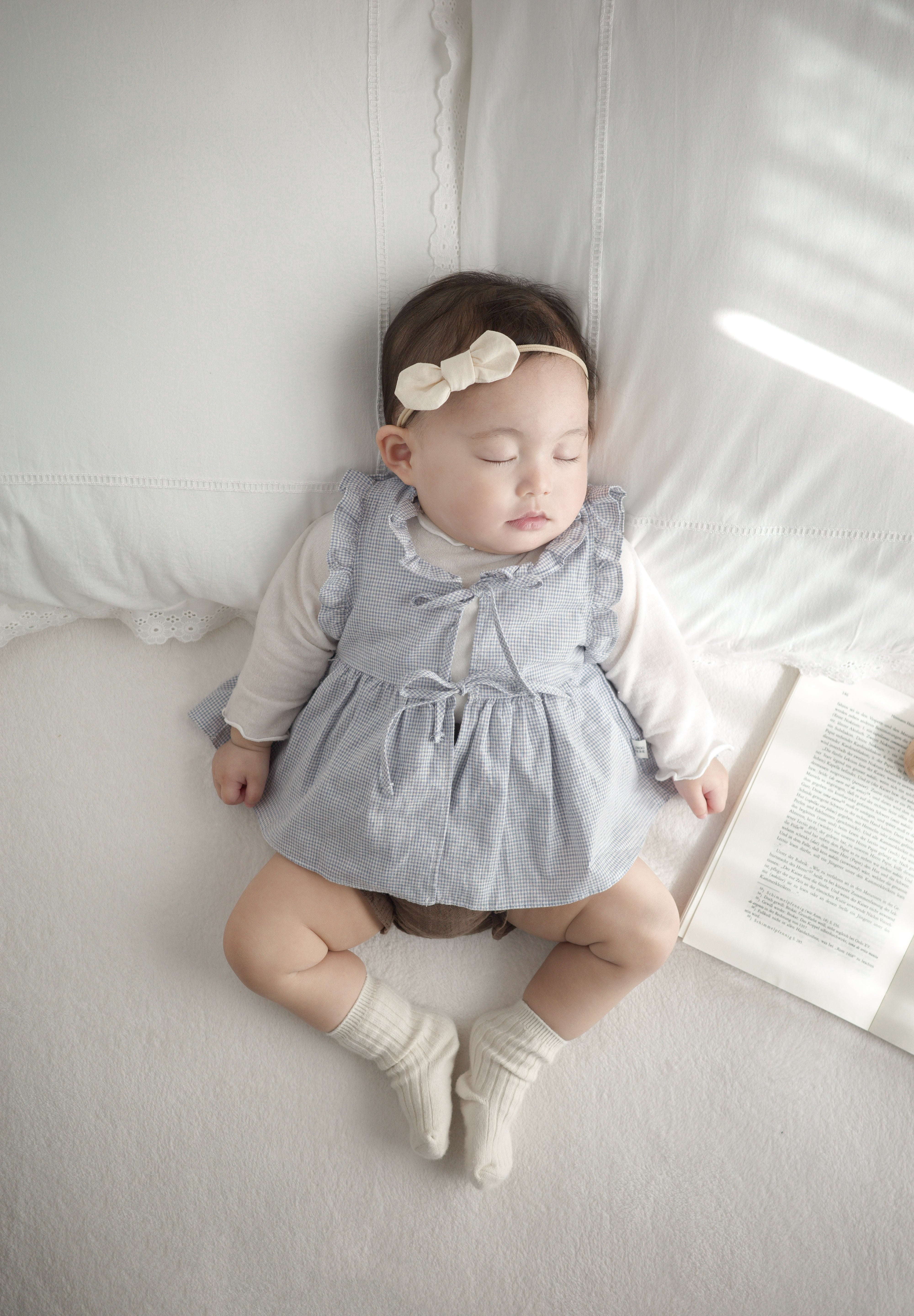 Layered ribbon frill one-piece (baby)