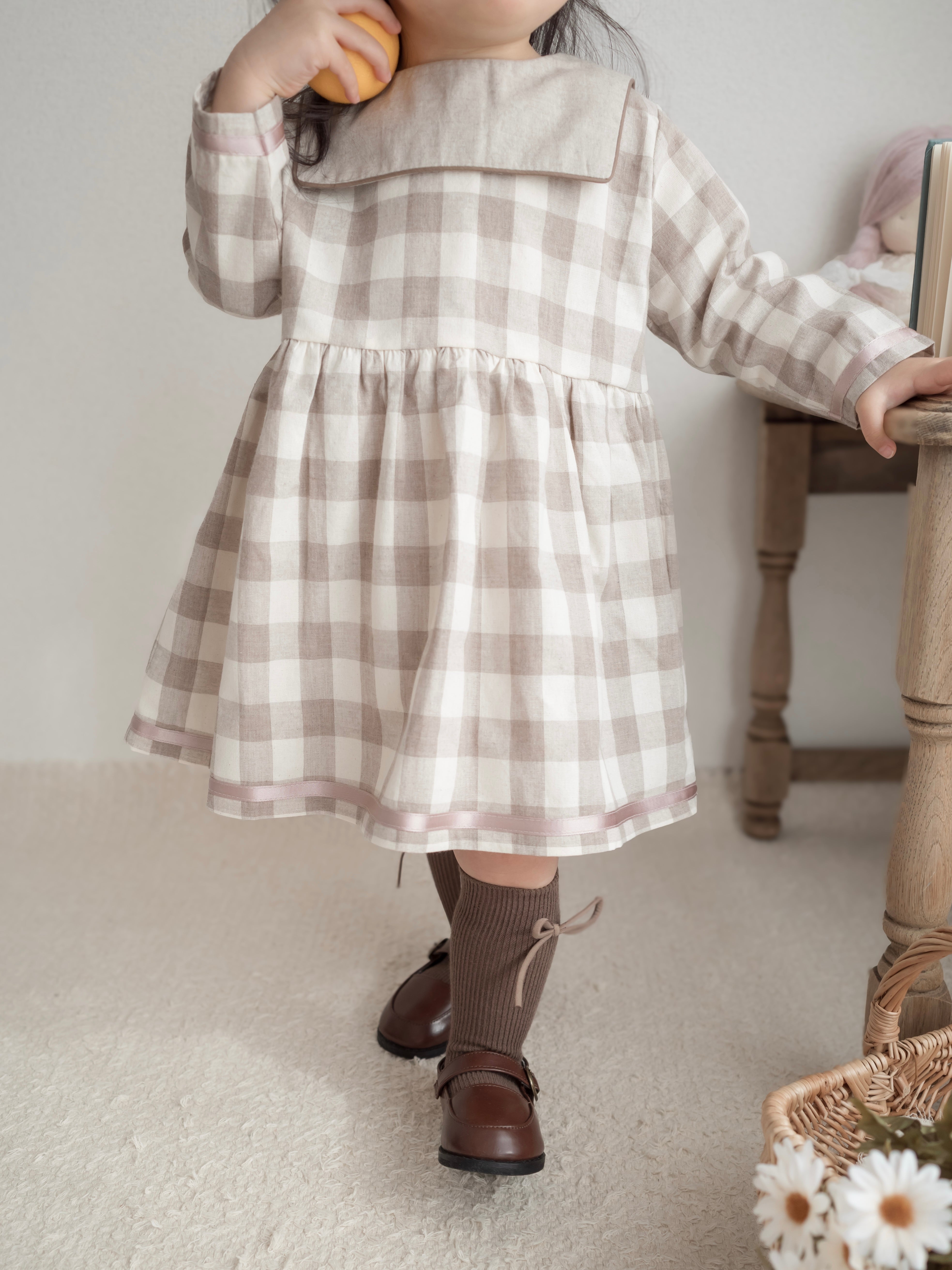 Bonbon check one-piece