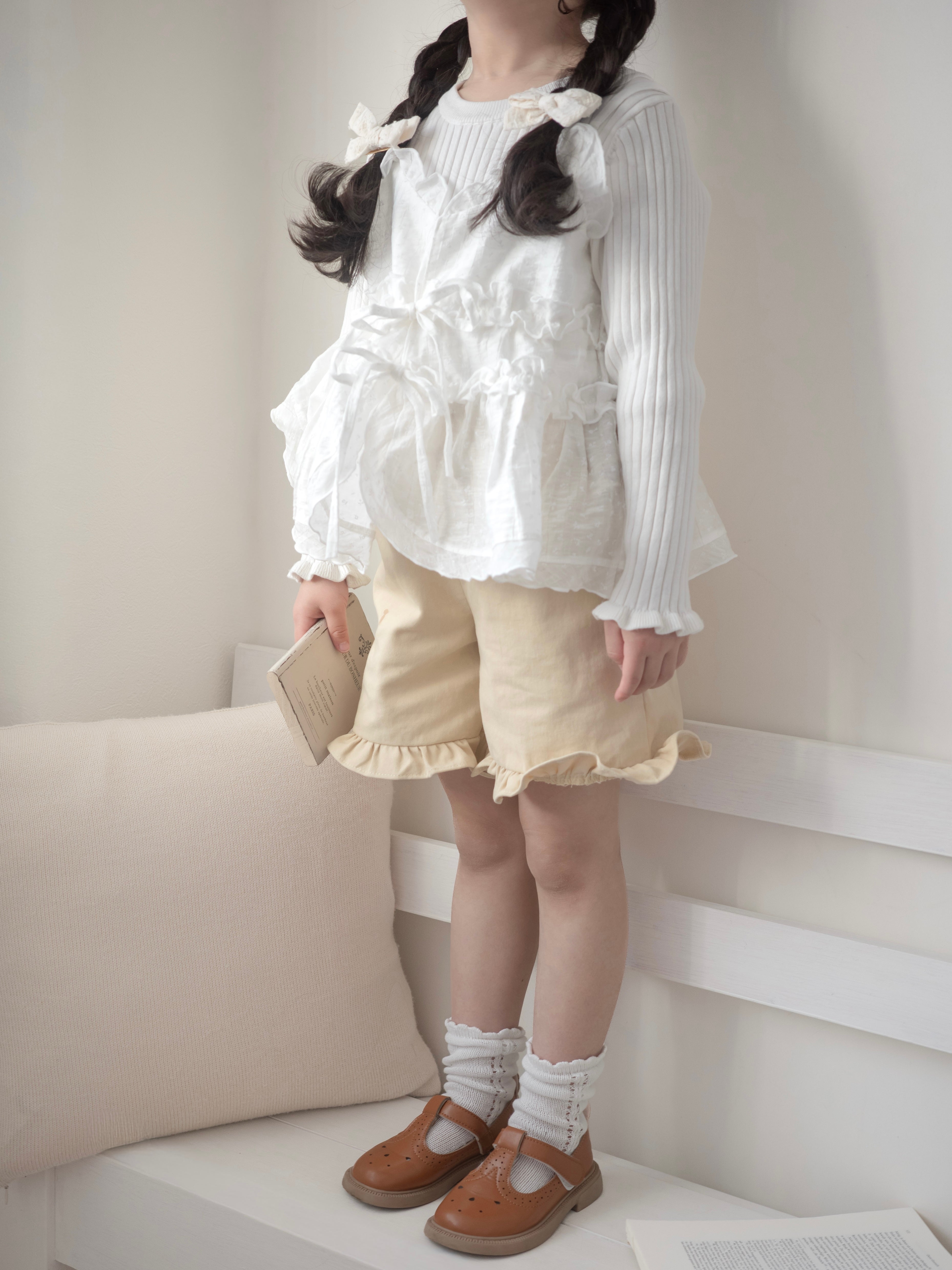Frill short pants
