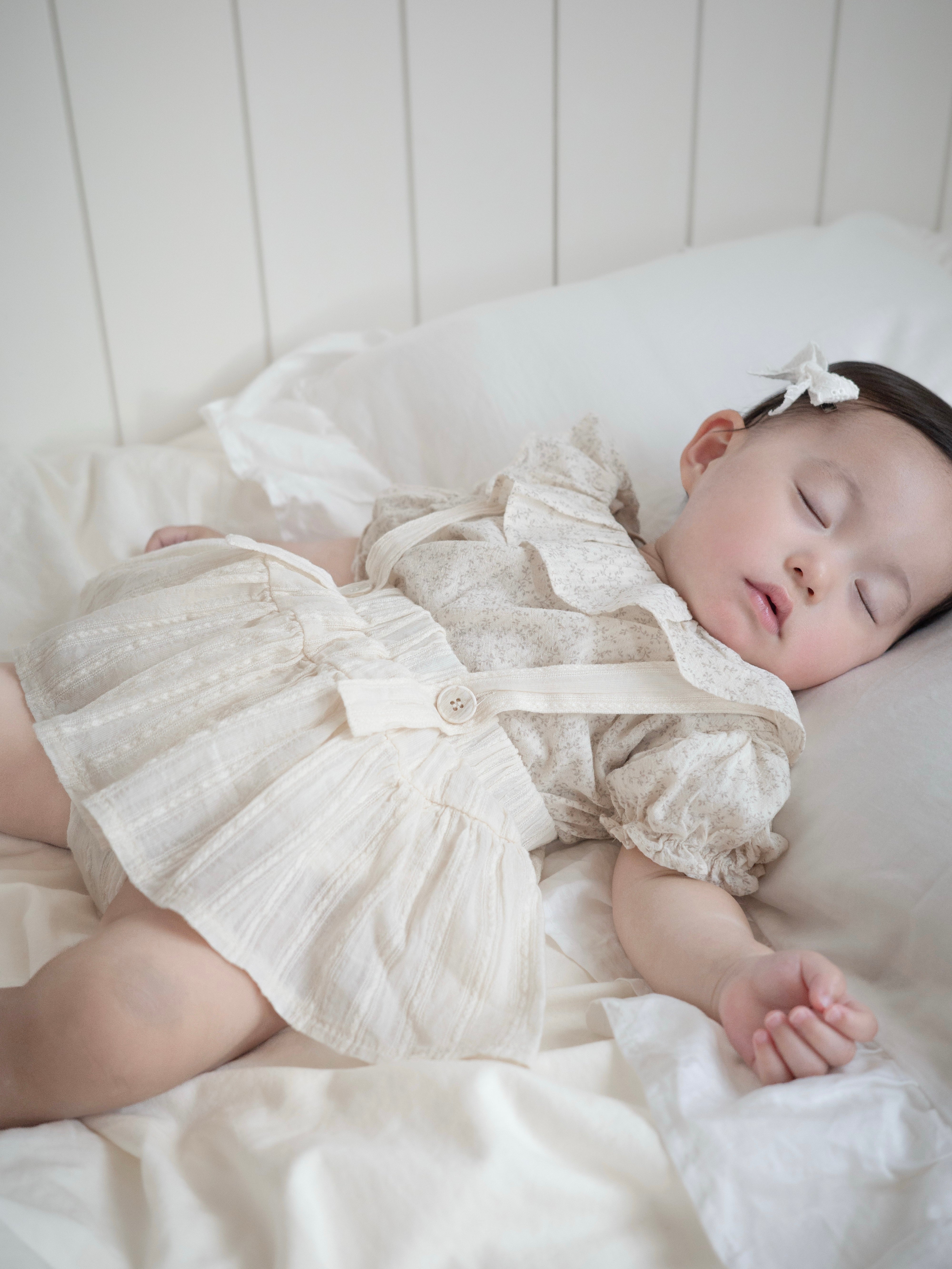 Ciel flour collar blouse