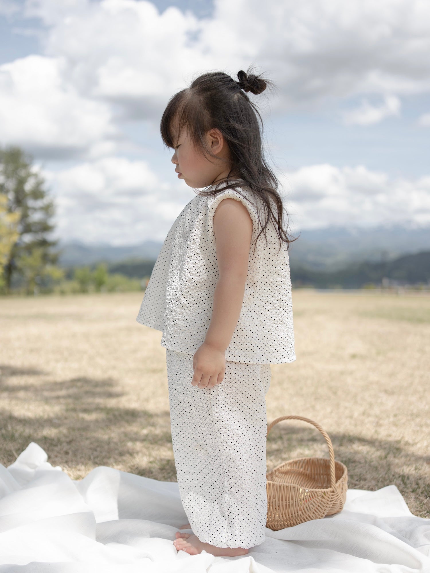 Dot crinkle jogger pants