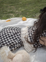 Check lace balloon pants
