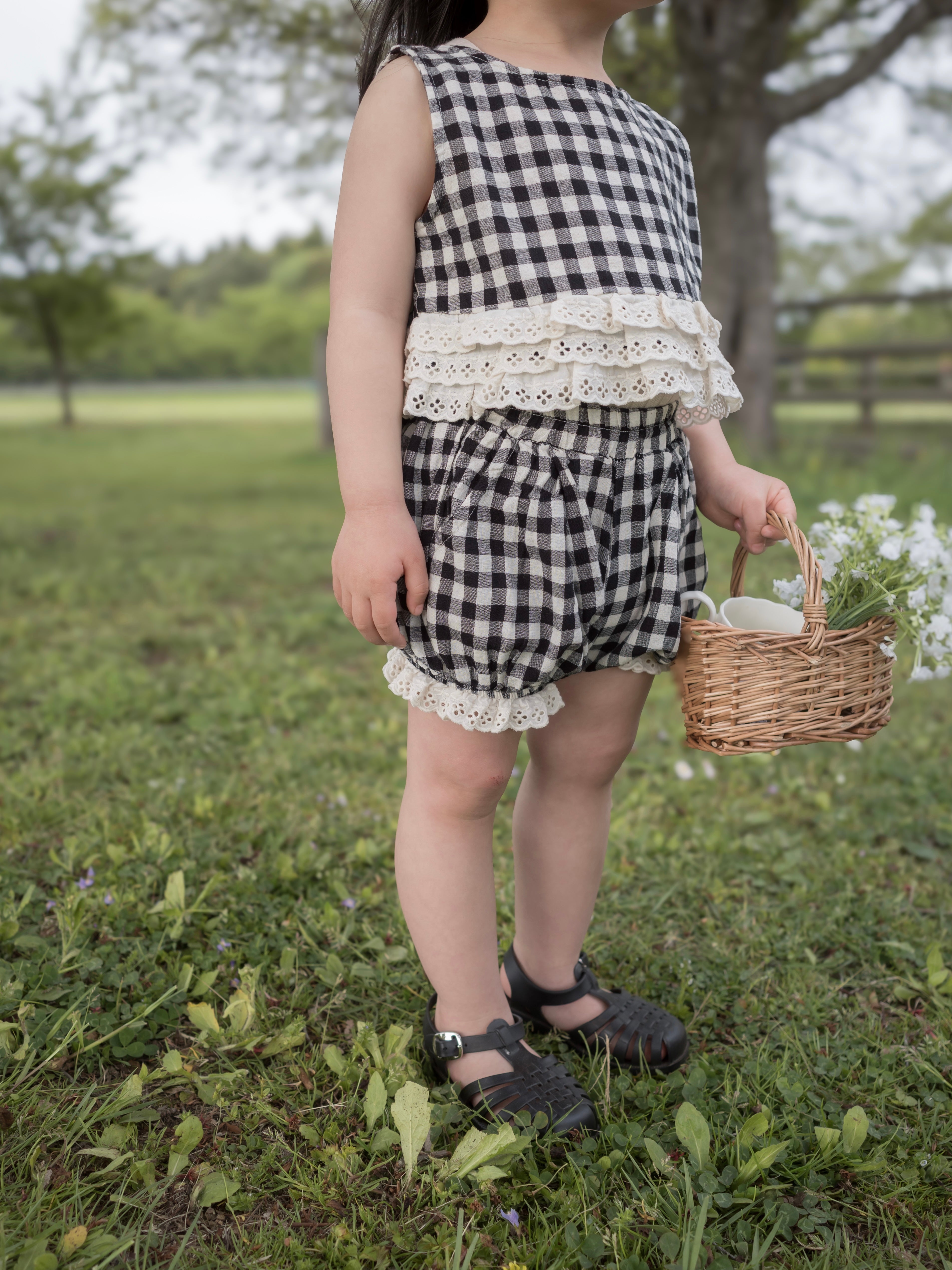 Check lace balloon pants