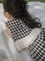 Check lace balloon pants
