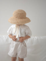 Seashell collar blouse