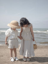 Seashell collar blouse