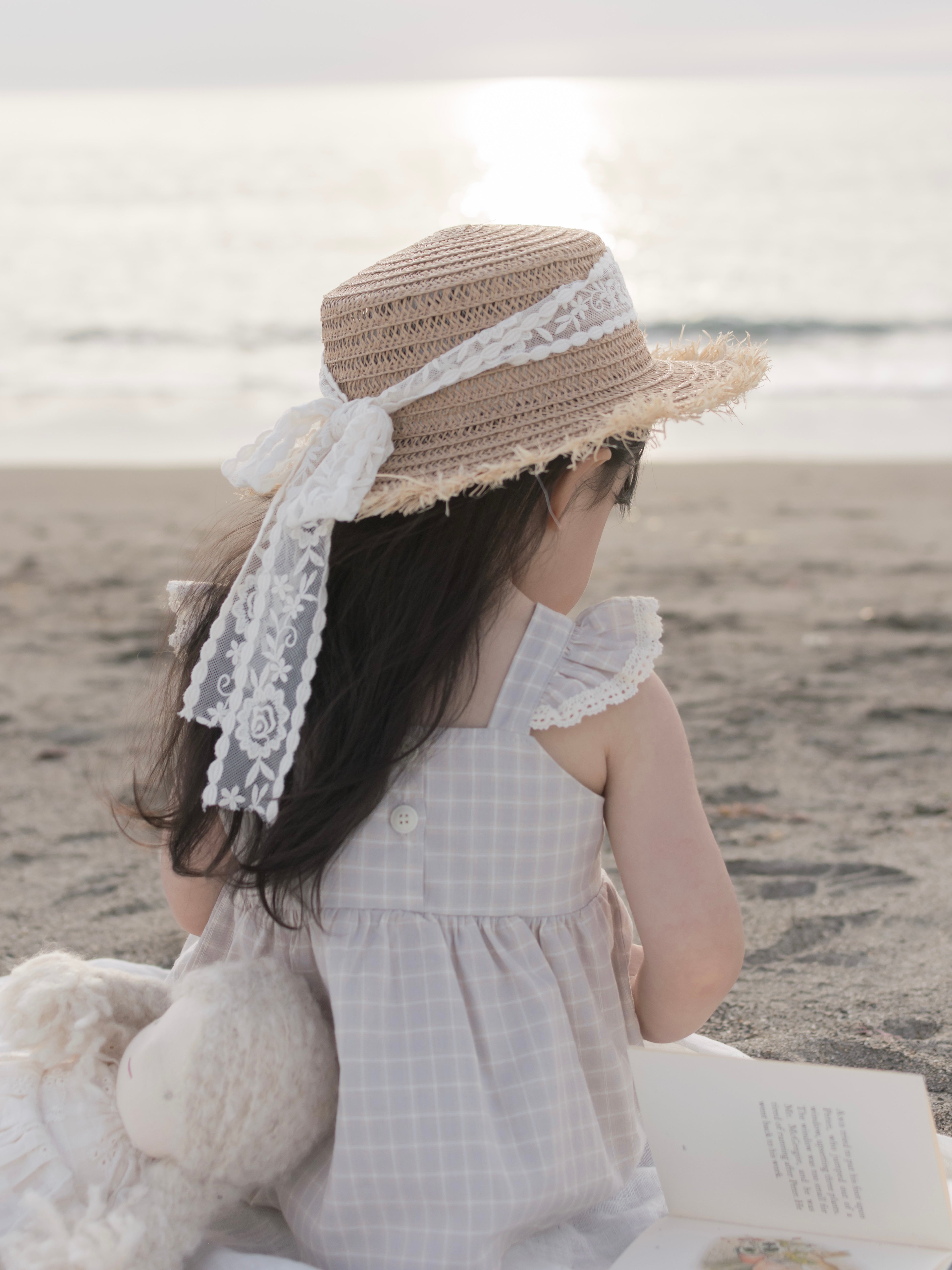 Seashell frill blouse