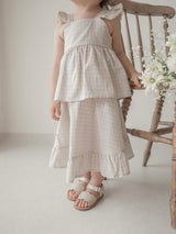 Seashell frill blouse