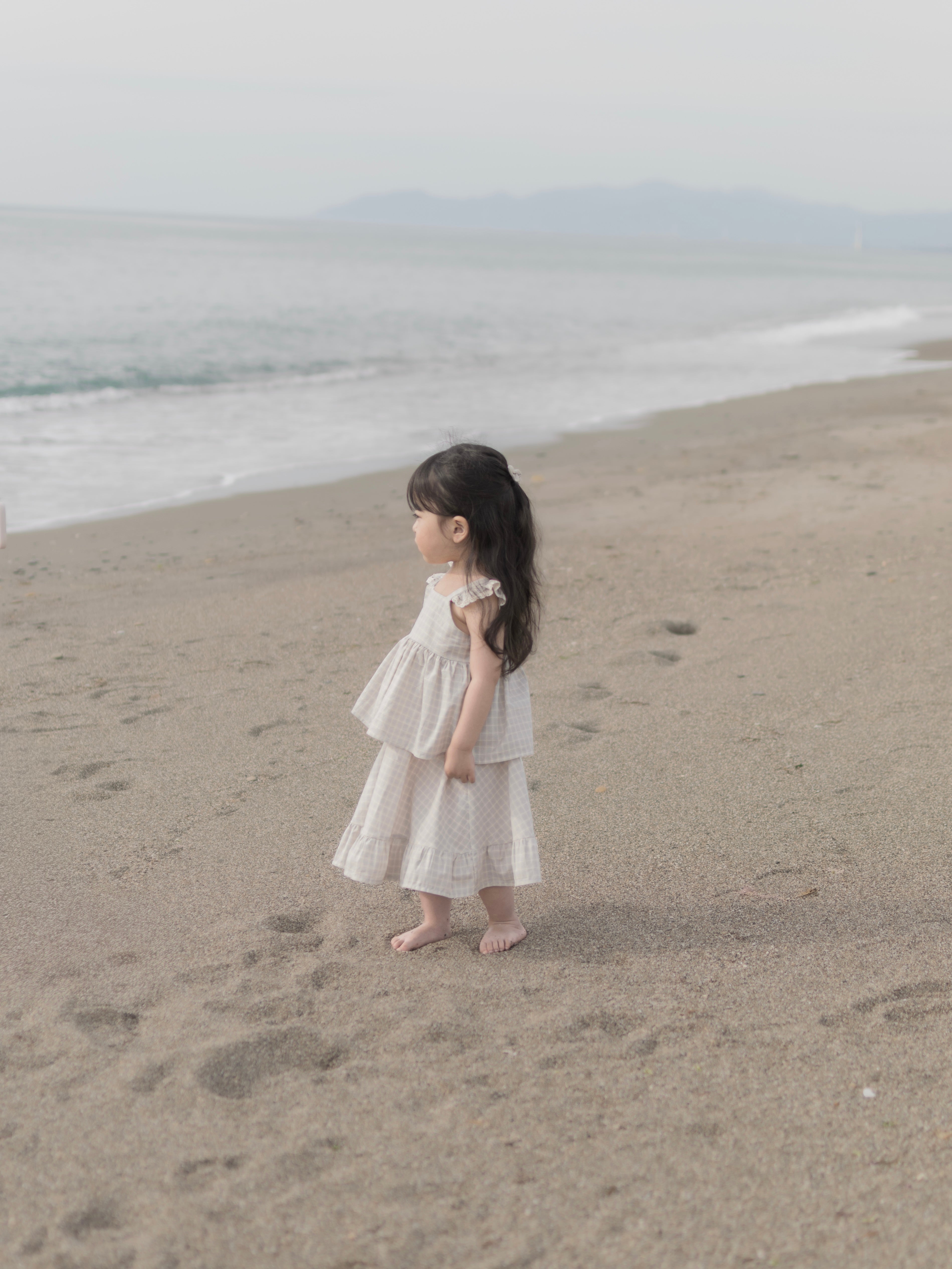 Seashell frill blouse