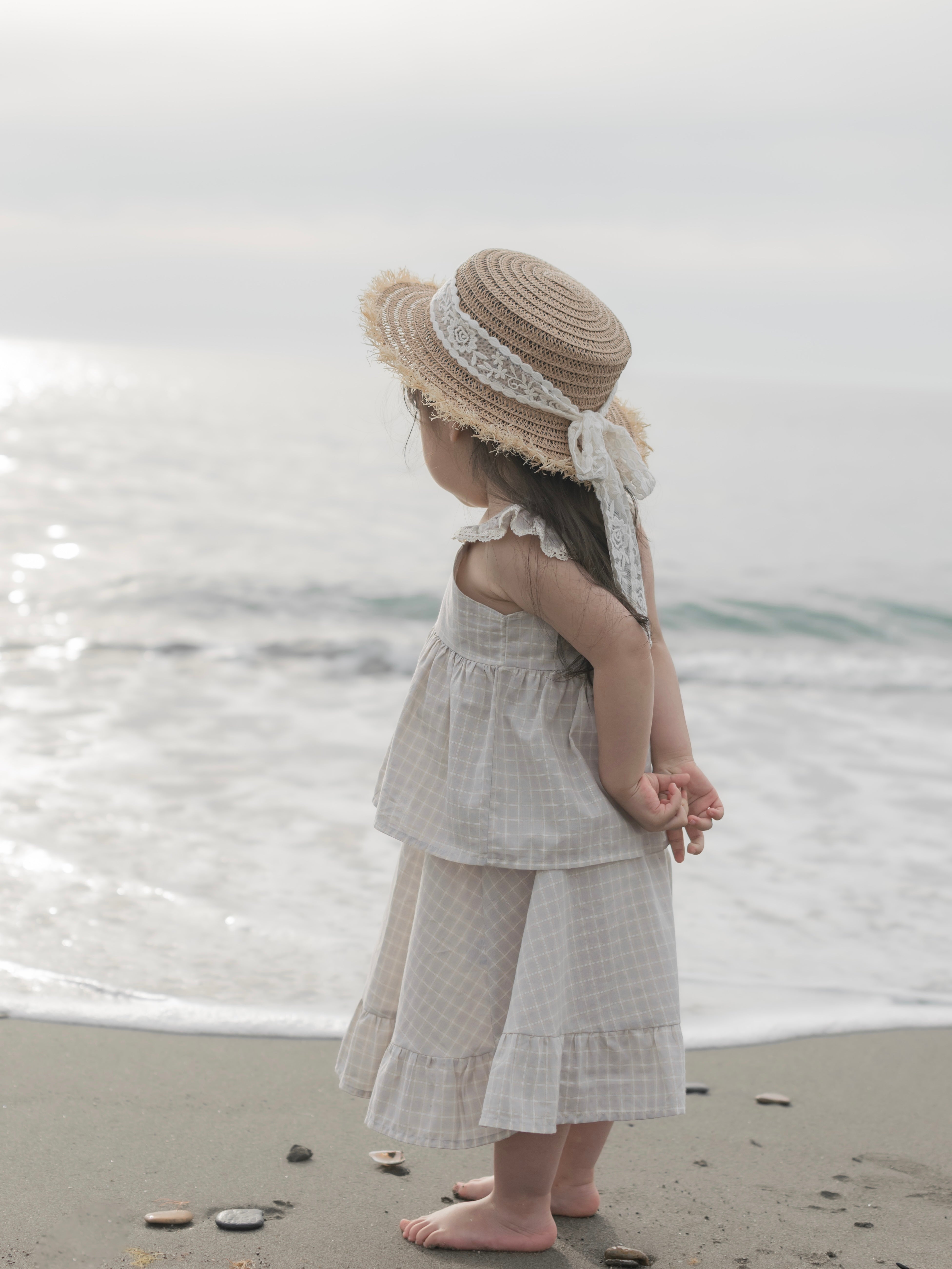 Seashell frill blouse