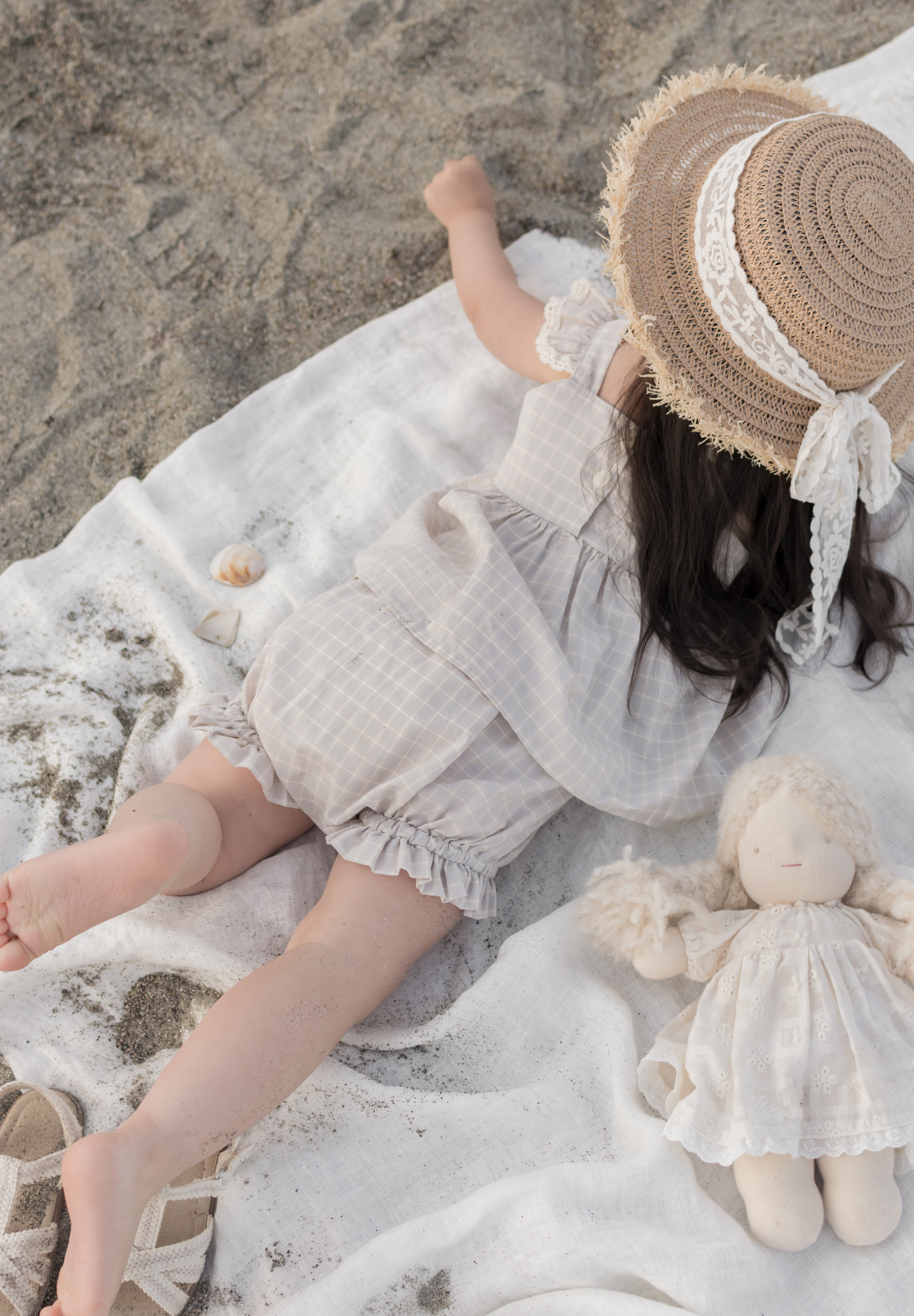 Seashell frill bloomer