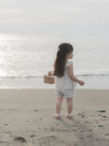 Seashell frill blouse