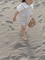 Seashell frill blouse