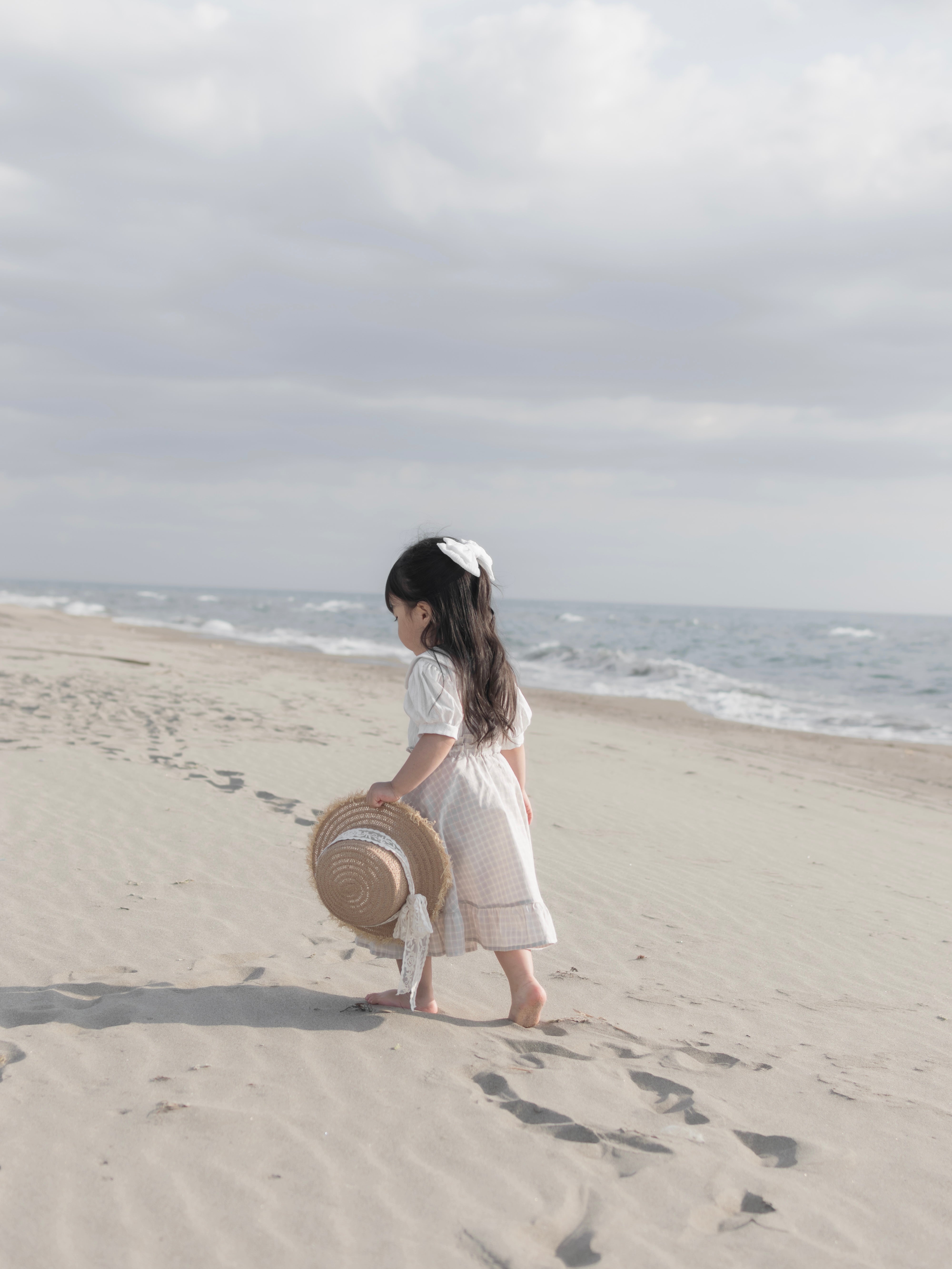 Seashell collar blouse
