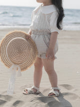 Seashell collar blouse