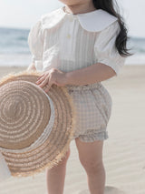 Seashell collar blouse