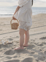 Seashell frill blouse