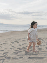 Seashell frill blouse