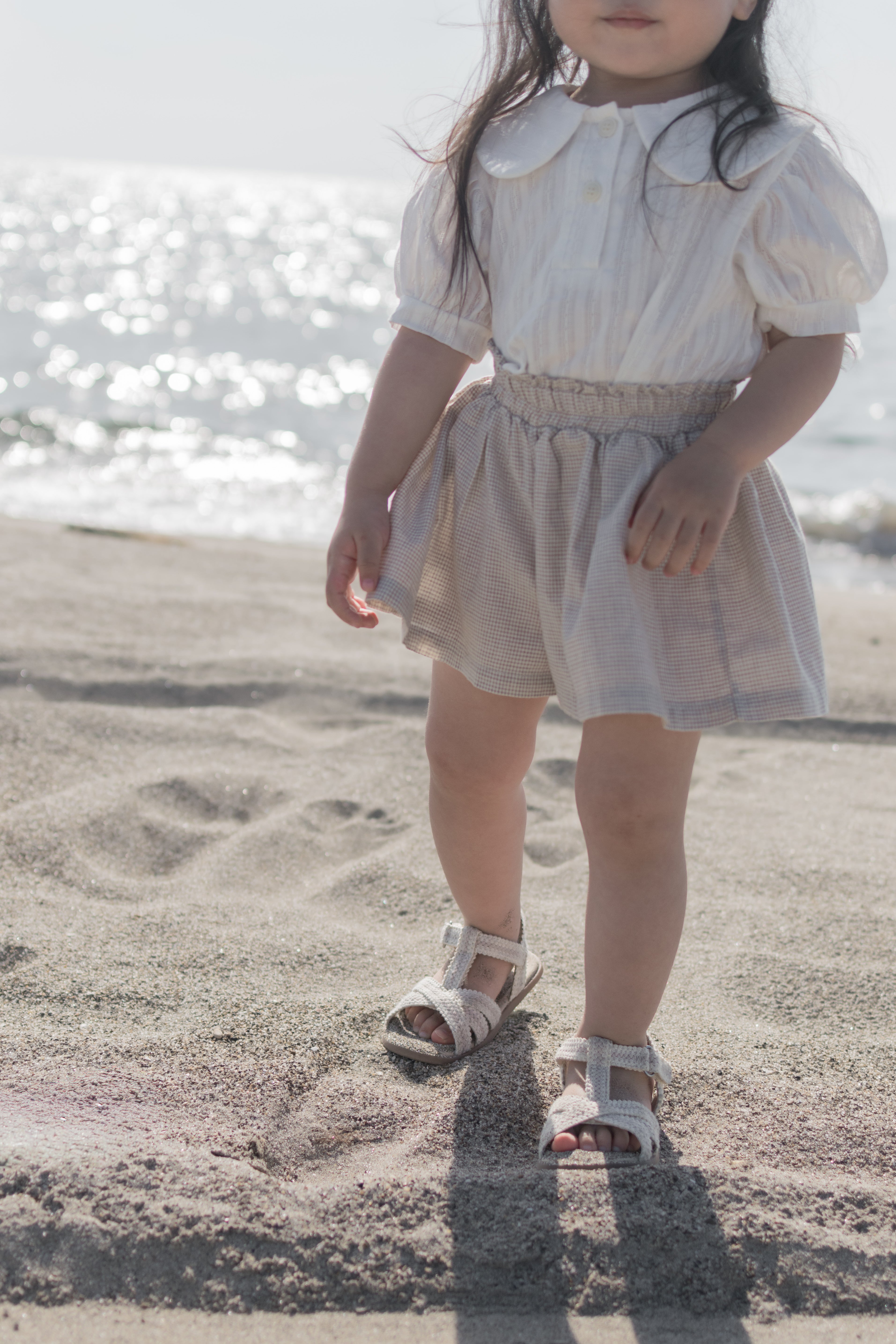 Seashell collar blouse