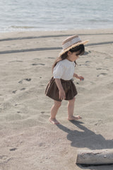 Seashell collar blouse