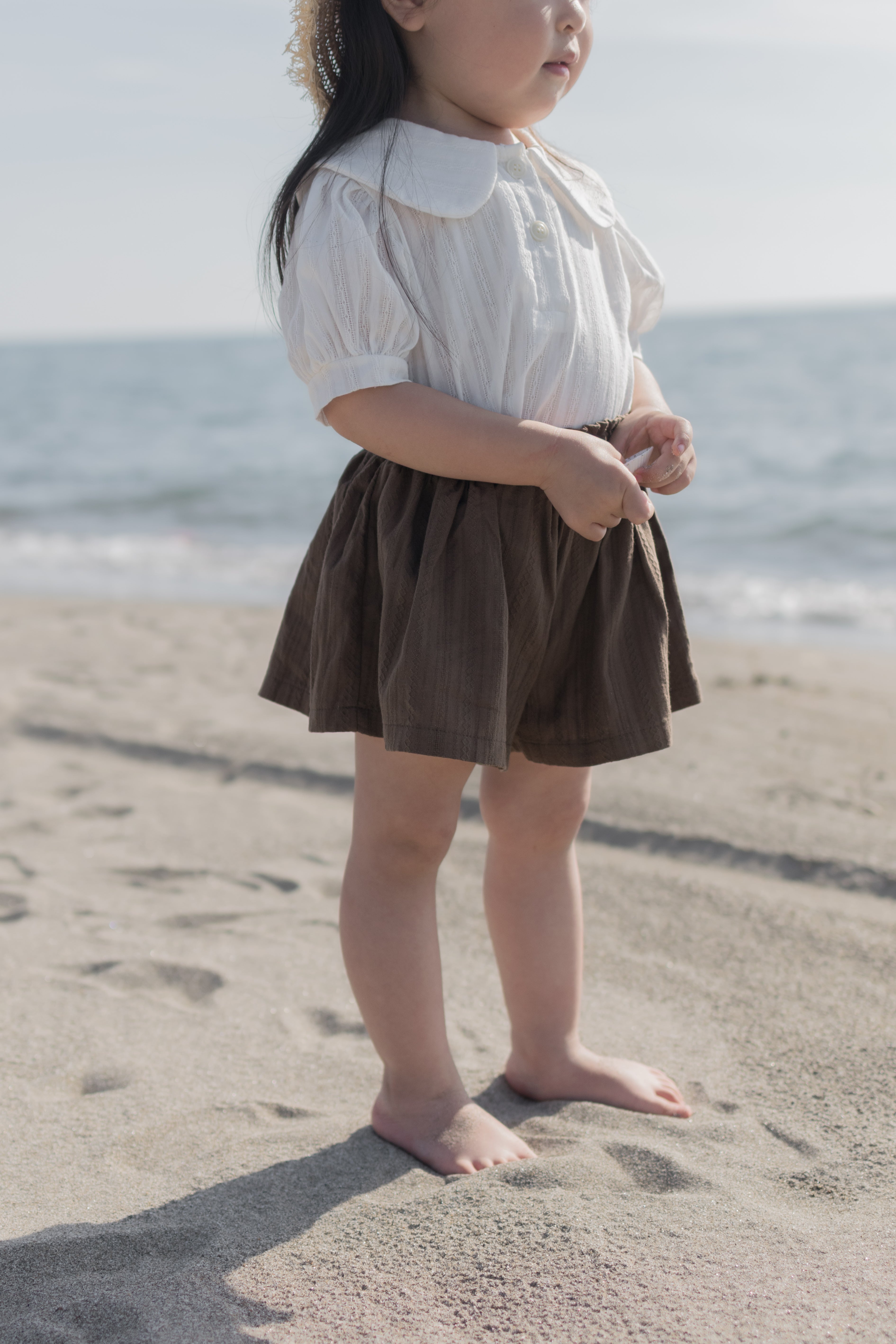 Seashell collar blouse