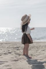 Seashell collar blouse
