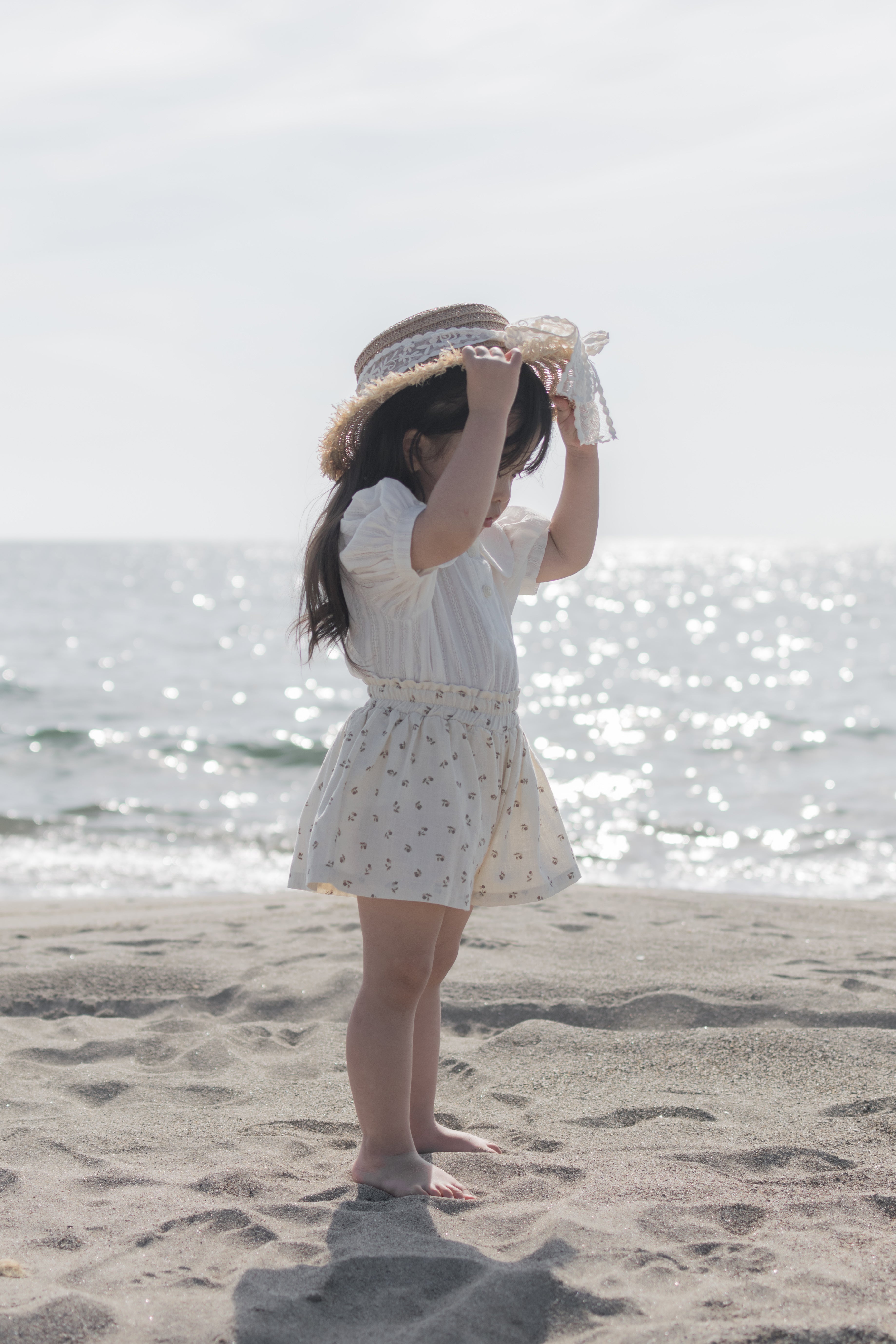 Seashell collar blouse