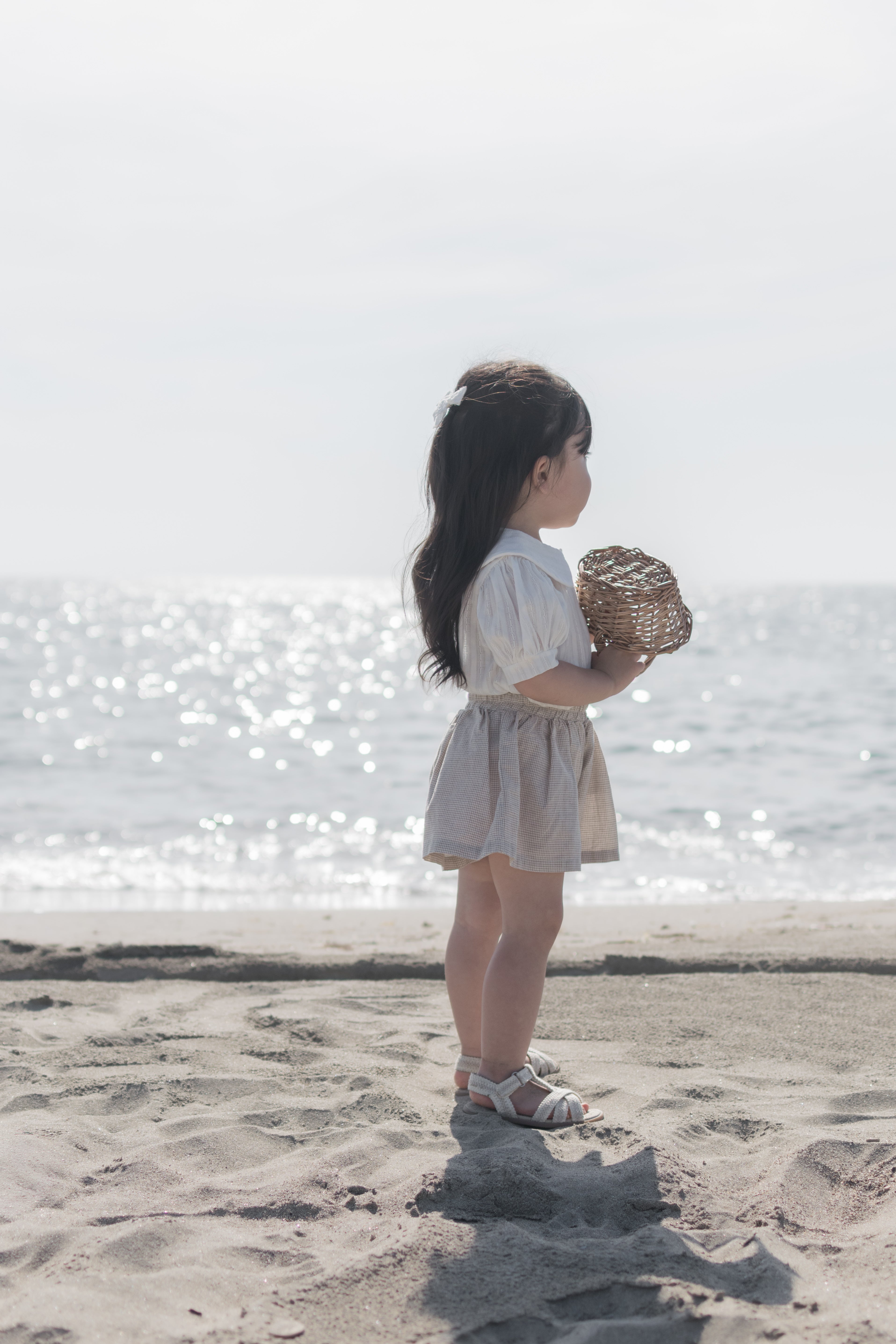 Seashell collar blouse