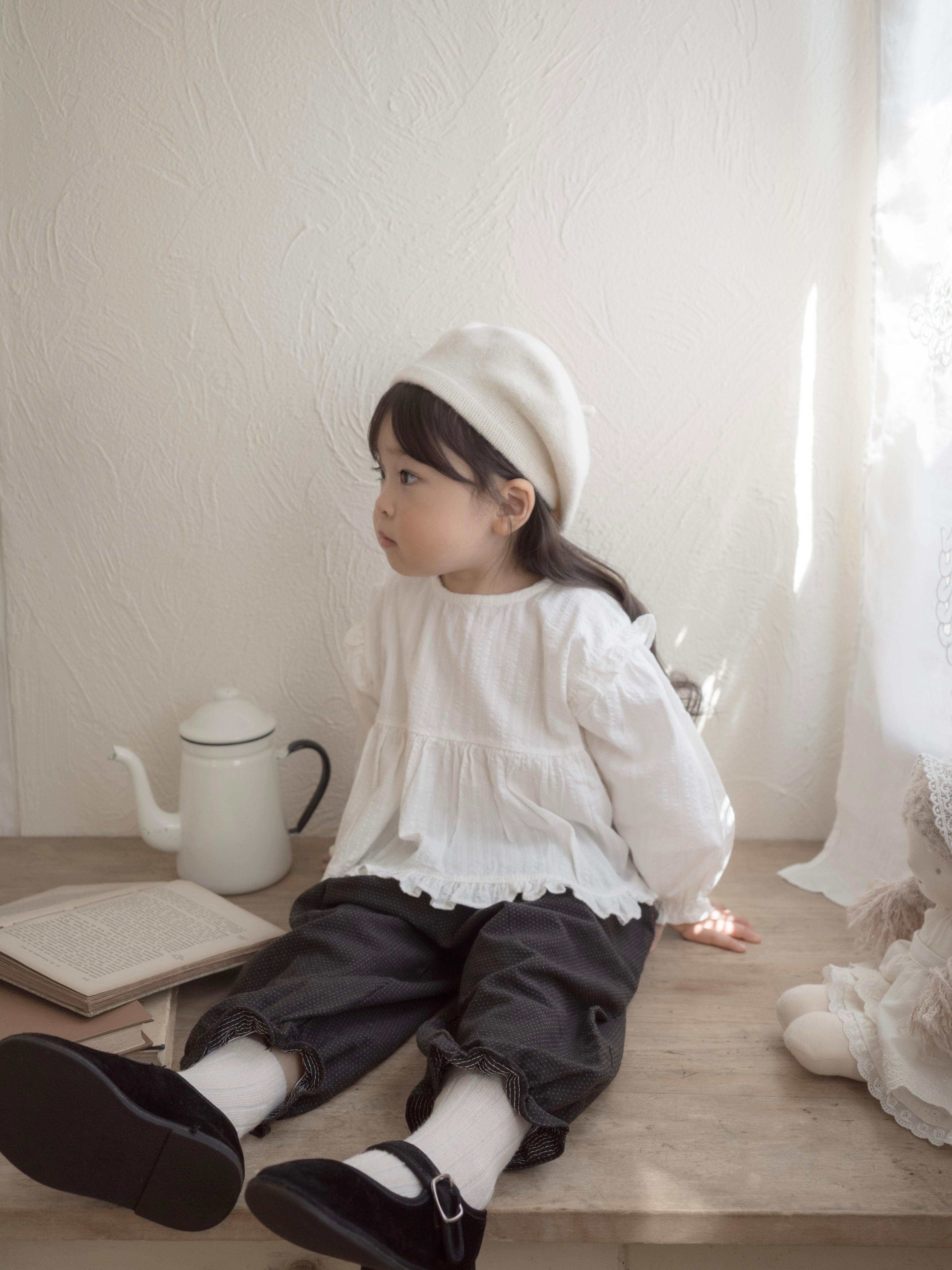 Momo frill pants