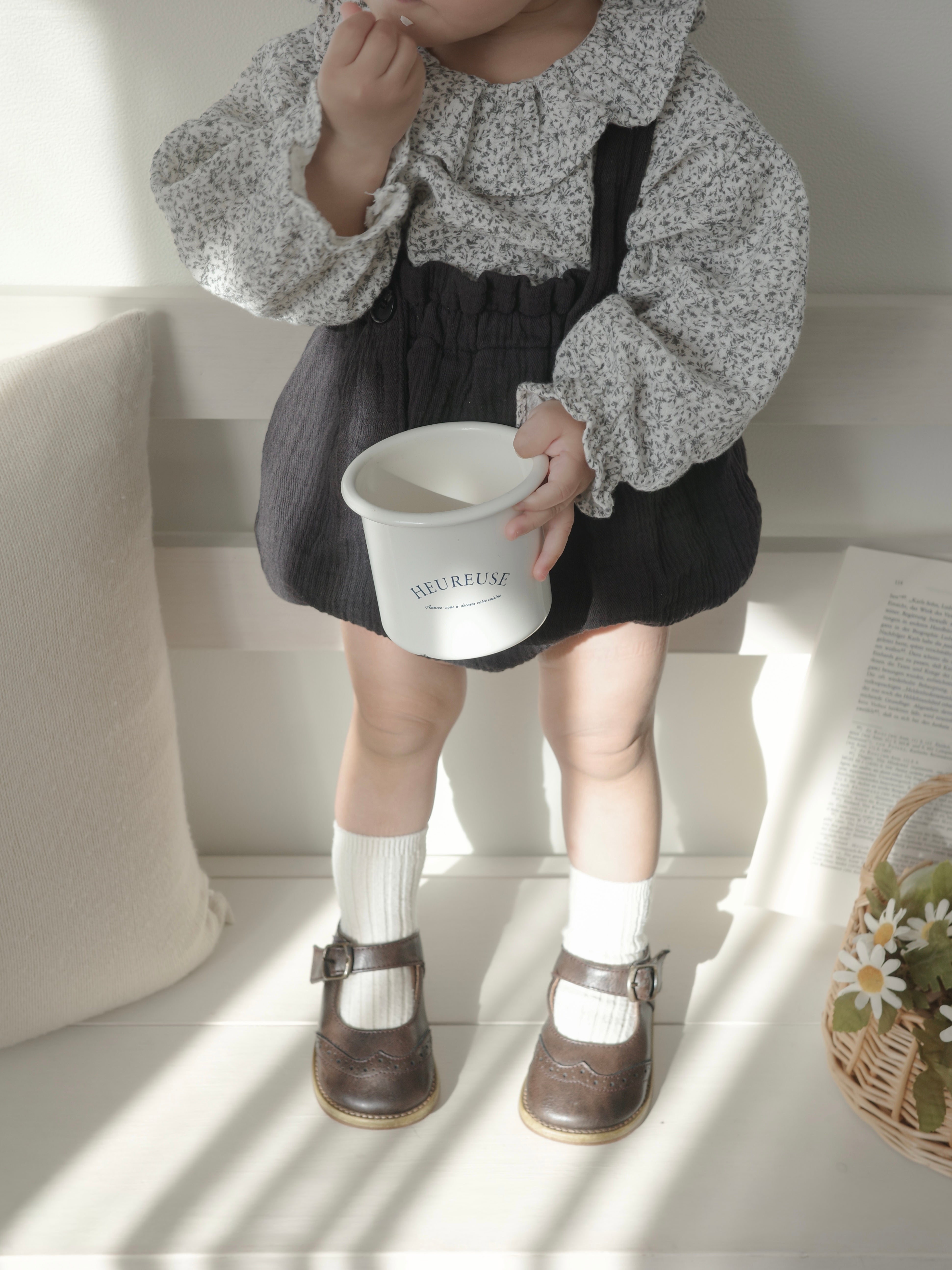 Flour color blouse