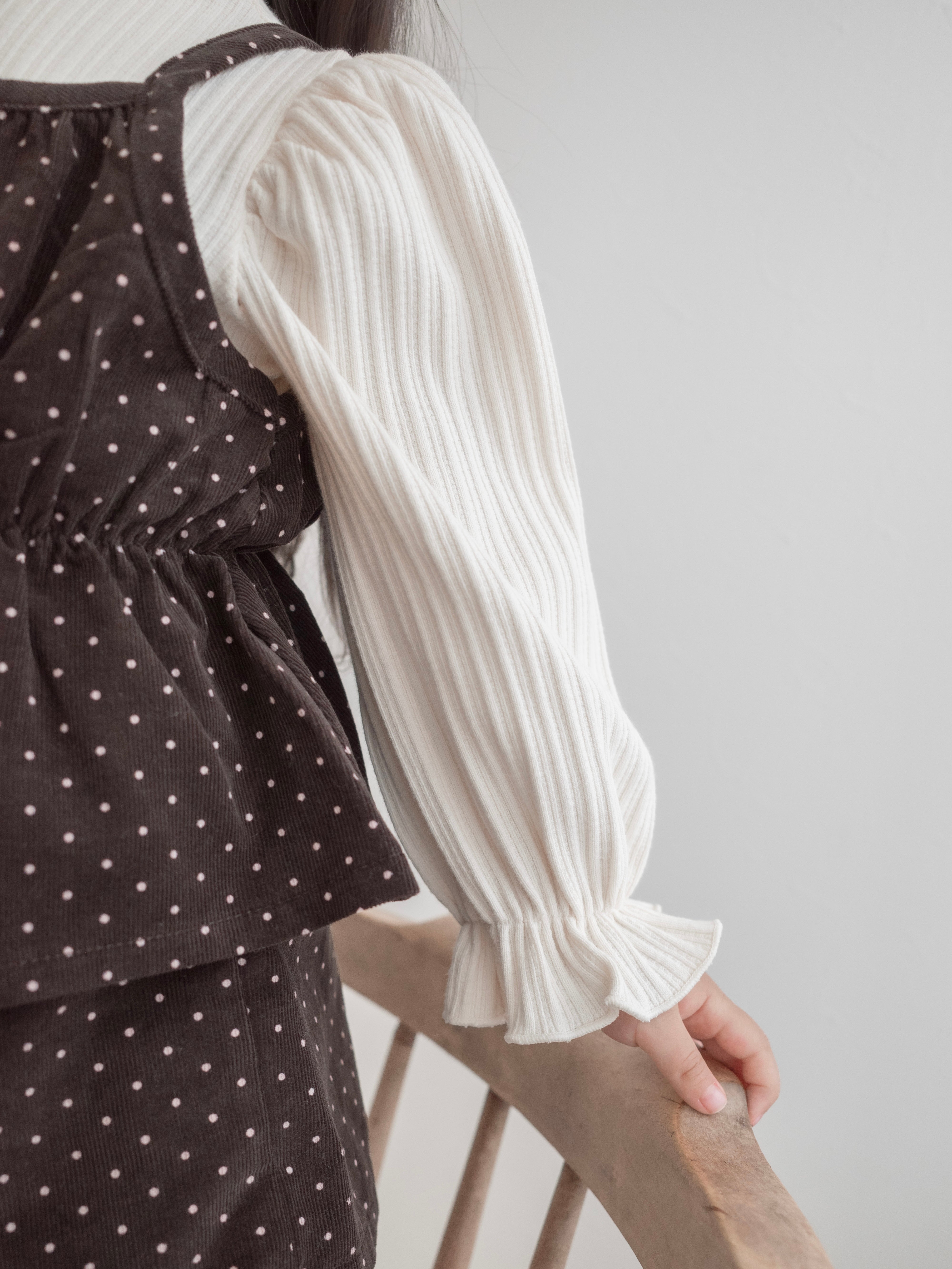 Mellow rib puff tops