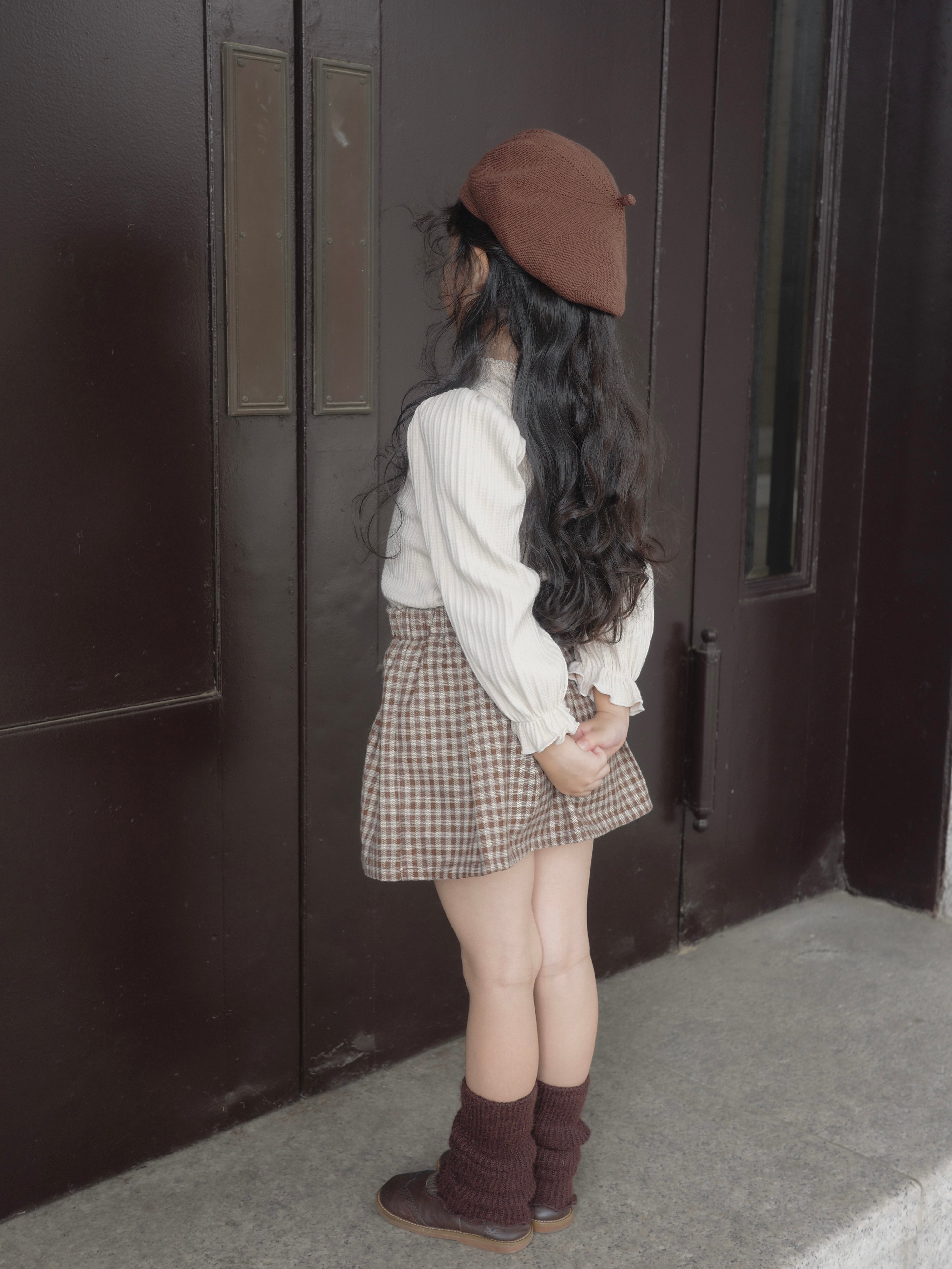 Small check skirt