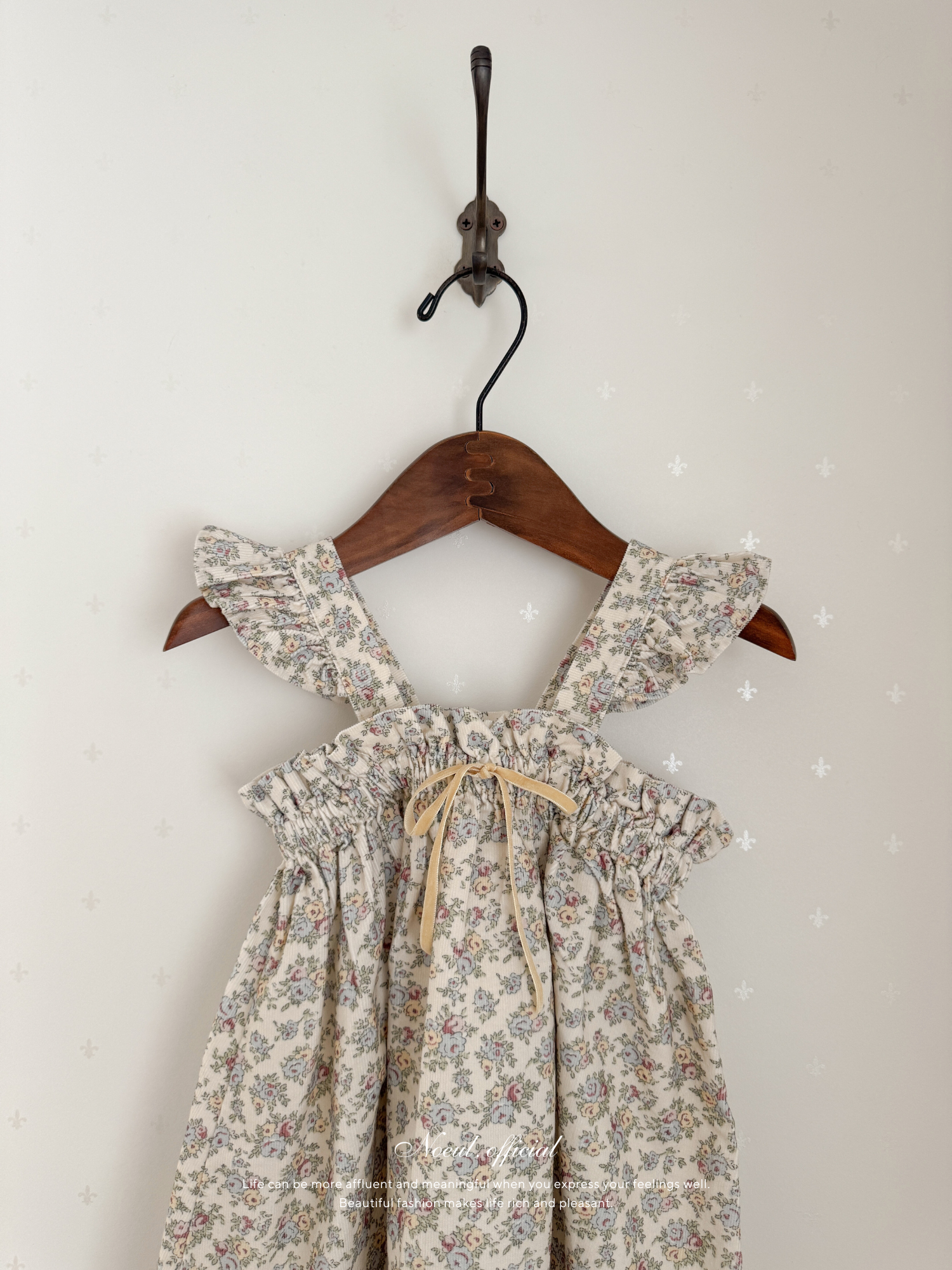 Garden frill ribbon one-piece