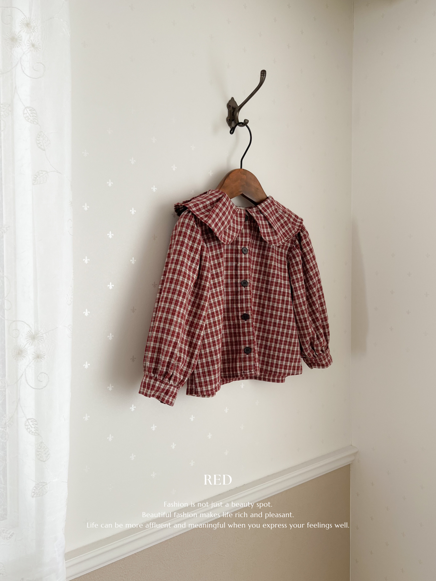 *Noeul.made* Check collar blouse