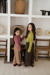 [OREN] Blooming frill picot tee