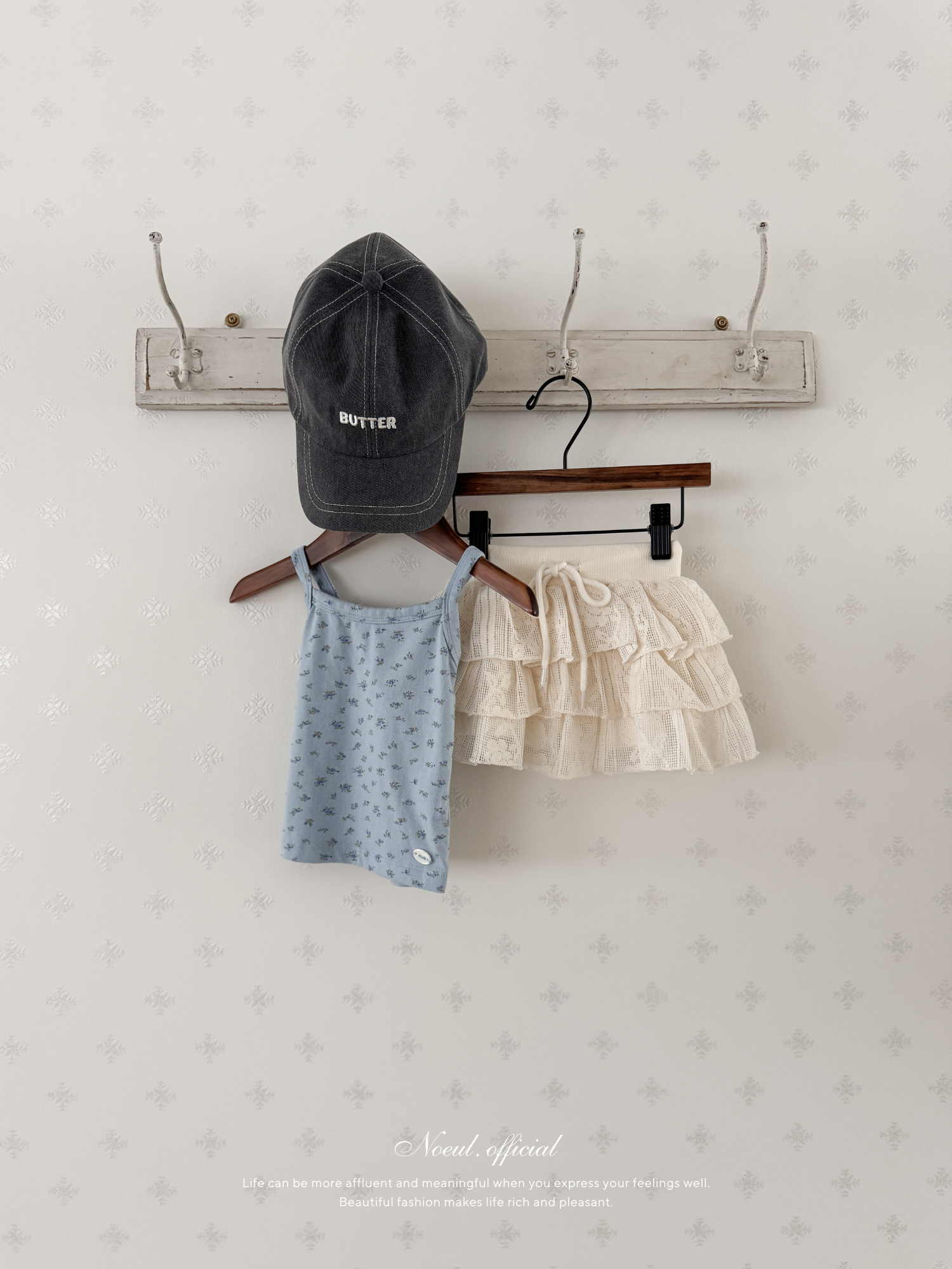 Cross flour camisole