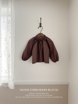 Monde embroidery blouse