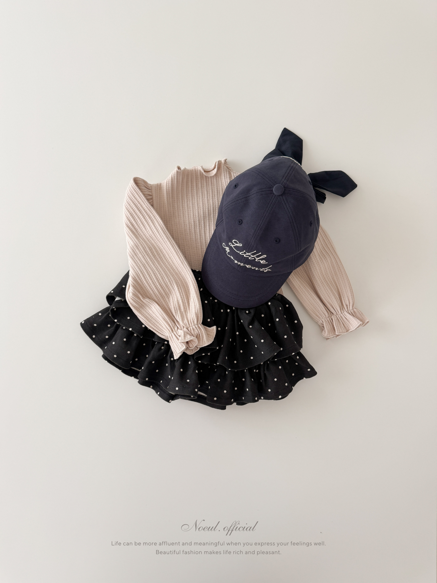 Mellow rib puff tops