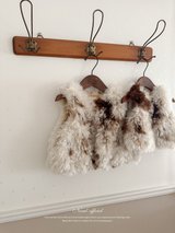 Mofmof fur vest