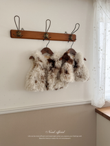 Mofmof fur vest