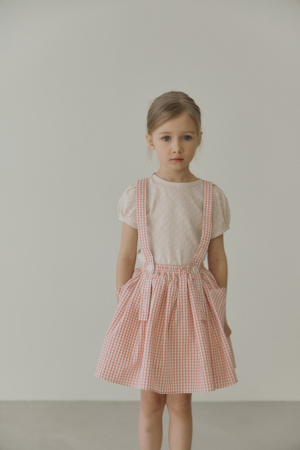 ［inné］Lilie eyelet tee (ligth beige)