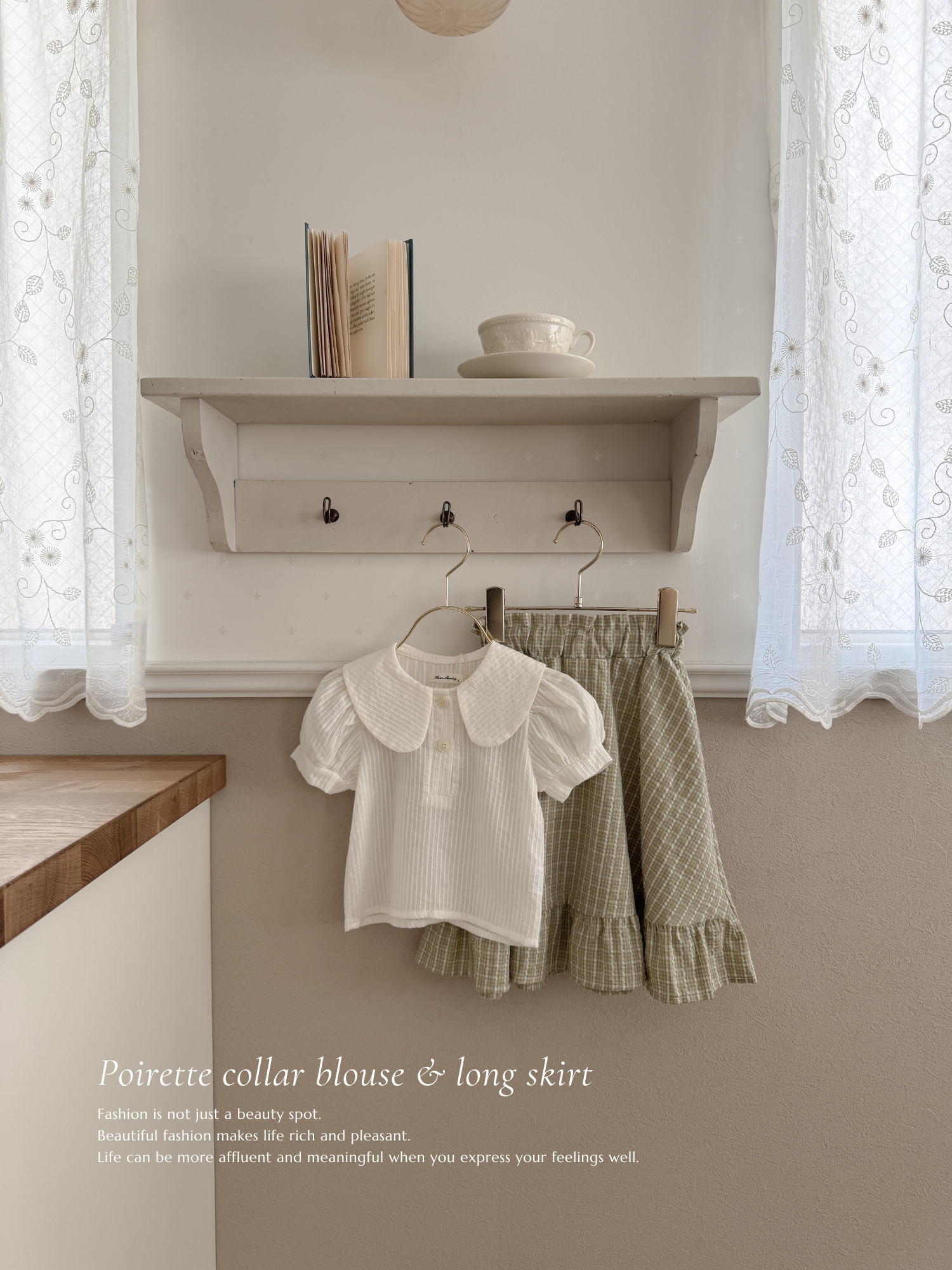 Poirette collar blouse