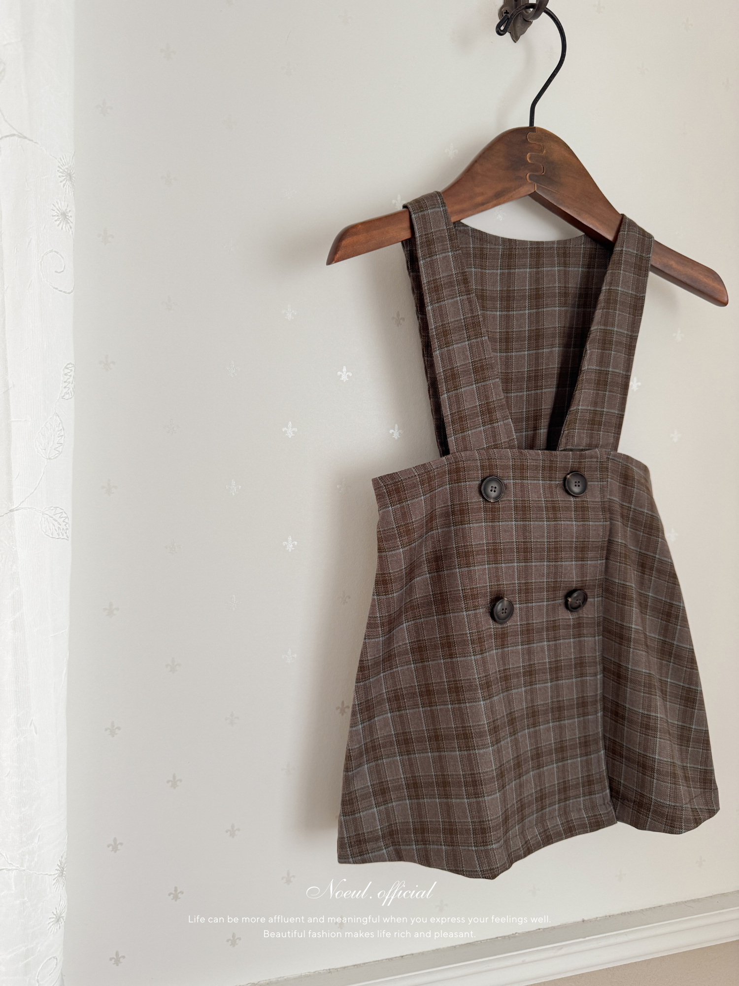 Rommy check one-piece