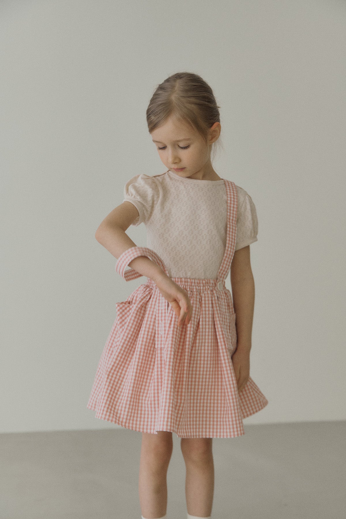 ［inné］Lilie eyelet tee (ligth beige)