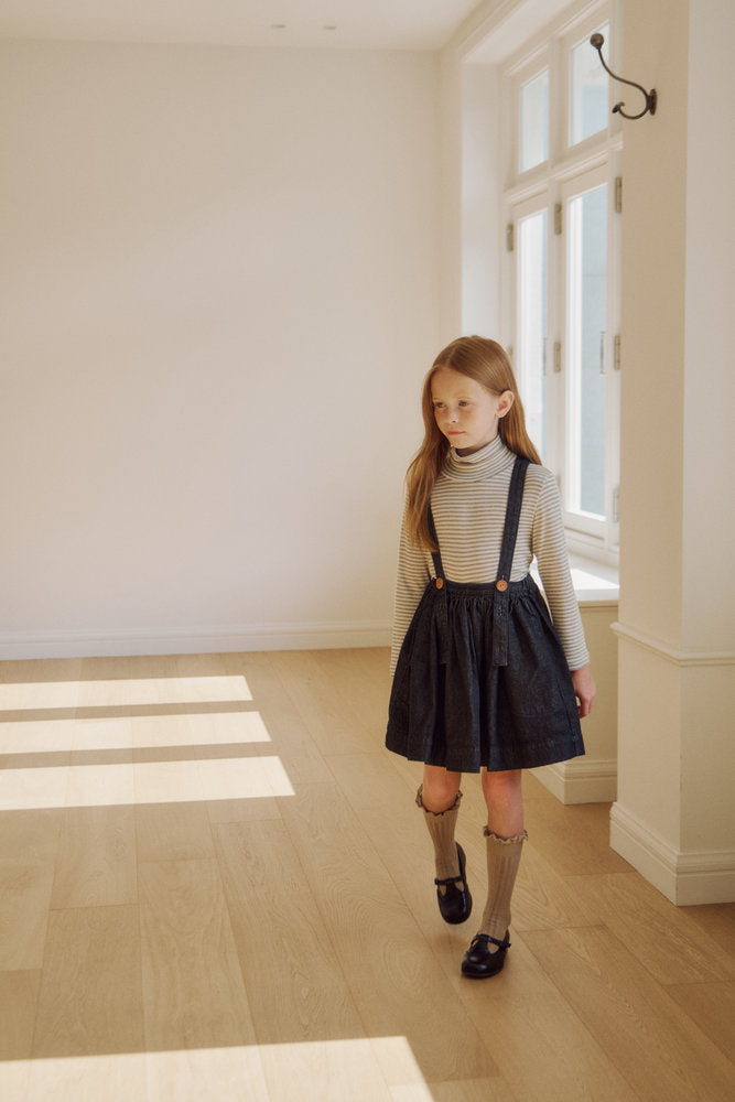 ［inné］Mellow turtleneck