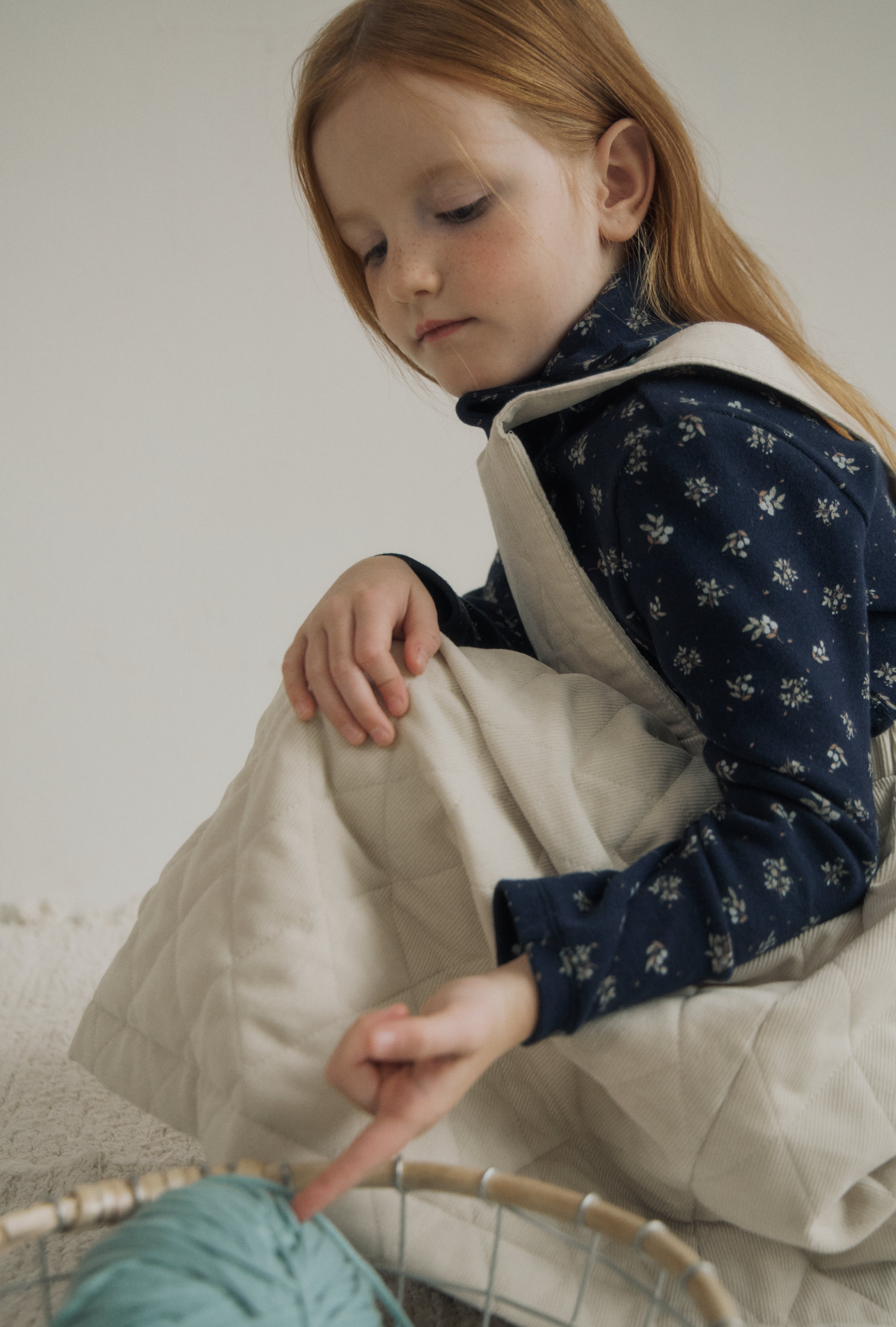 ［inné］Cloud quilted pinafore