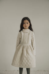 ［inné］Cloud quilted pinafore