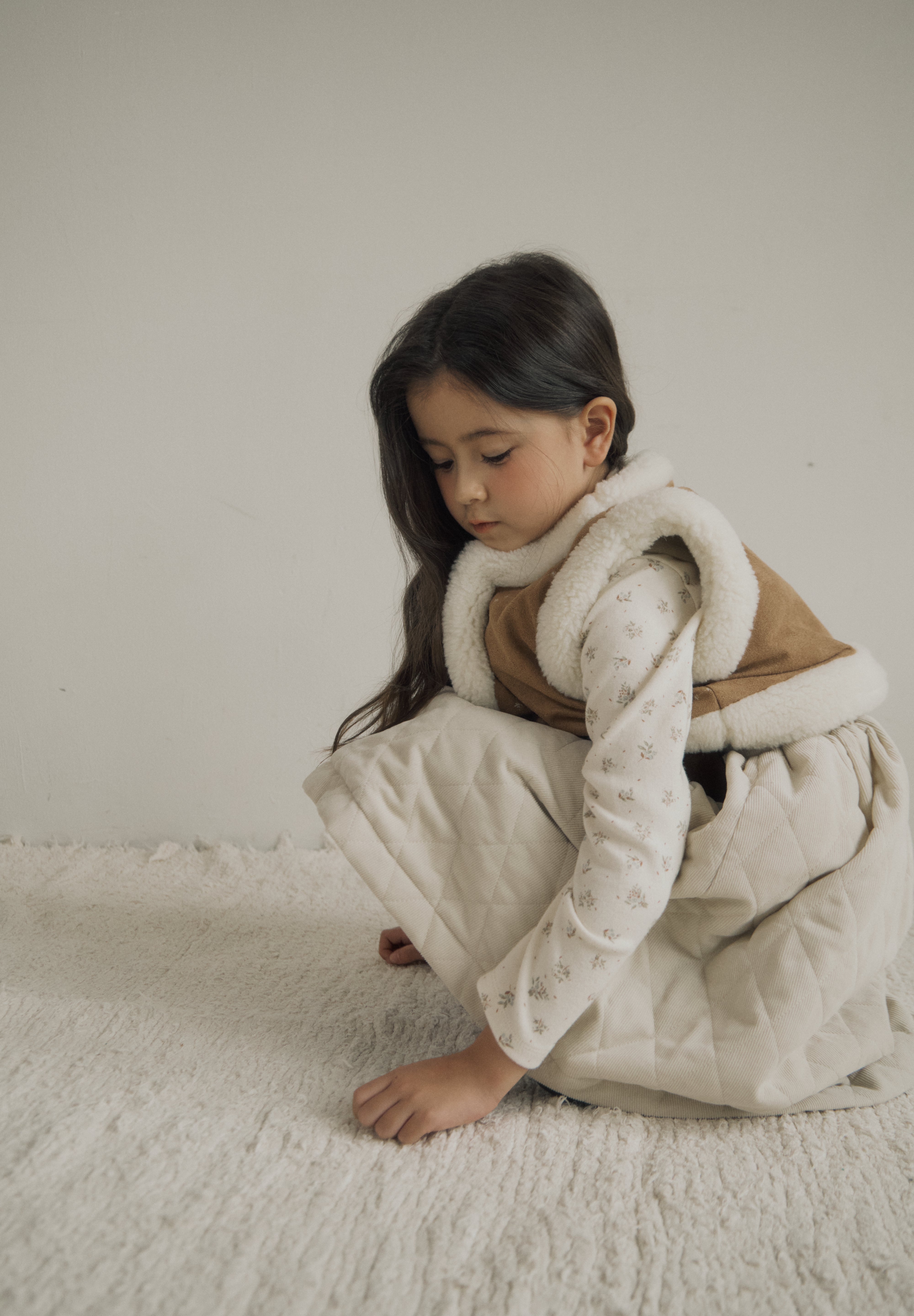 ［inné］Cloud quilted pinafore