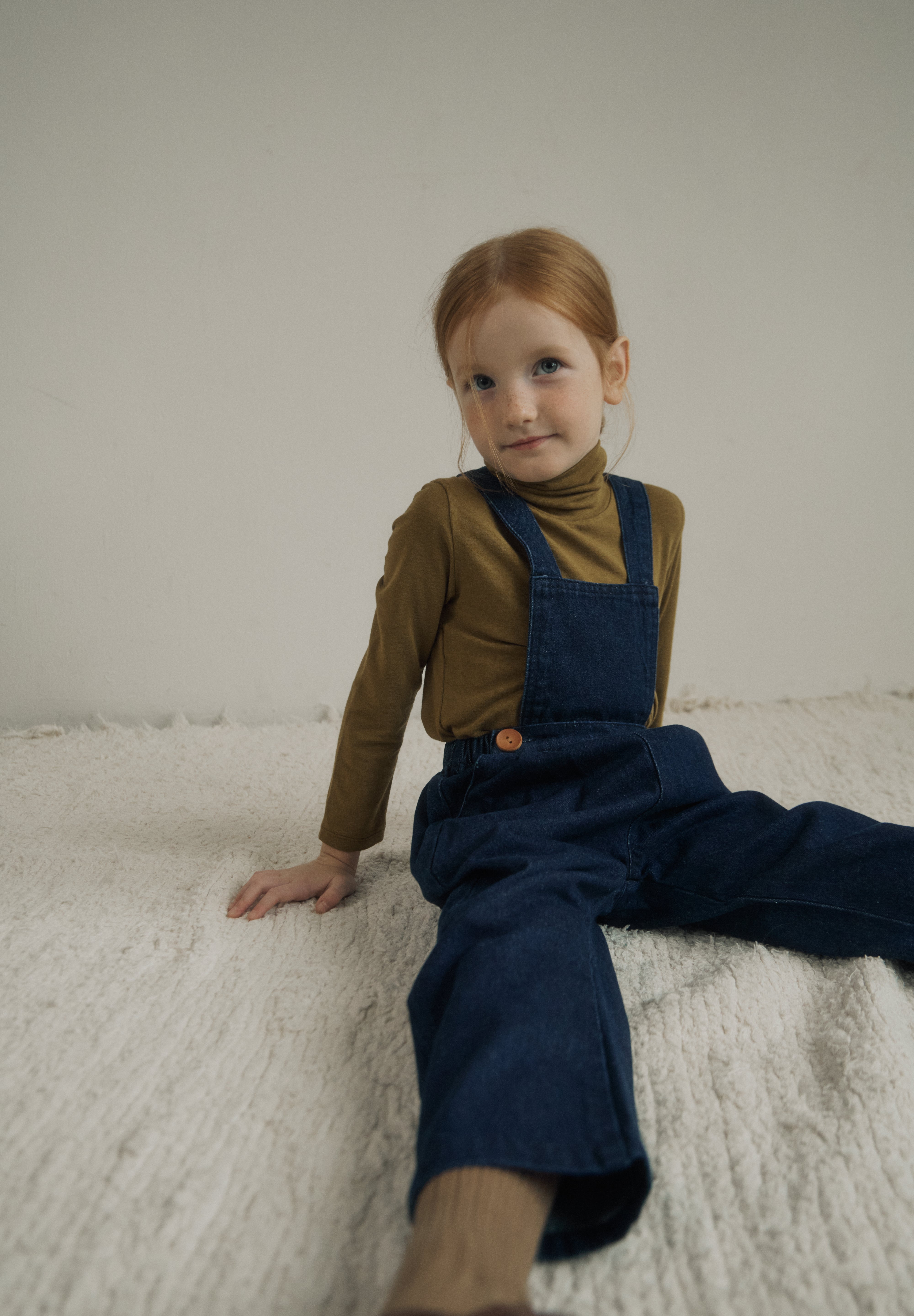 ［inné］Basic soft turtleneck (olive)